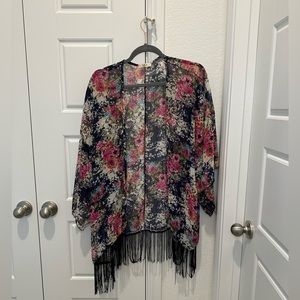 Floral kimono with fringe